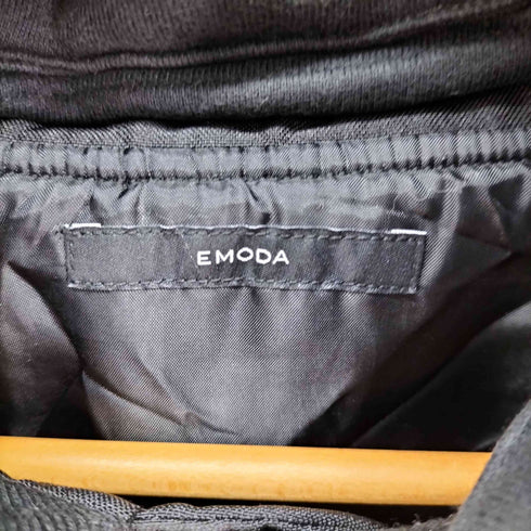 エモダ EMODA ボーイズフーディーMA-1 レディース FREE
