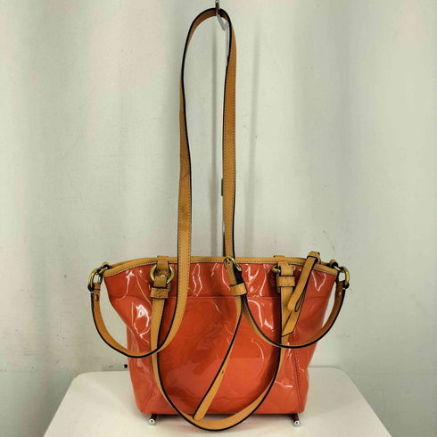 コーチ COACH エナメル ショルダーバッグ レディース