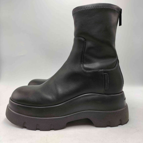 チャールズアンドキース CHARLES&KEITH Leoi レオイ バックジップチャンキーアンクルブーツ レディース JPN:38