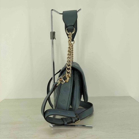 ゲス GUESS LA FEMME Flap Shoulder Bag フラップショルダーバッグ レディース