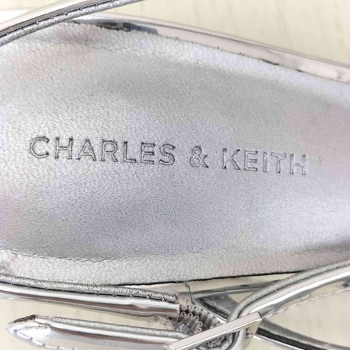 チャールズアンドキース CHARLES&KEITH バックルストラップ キトゥンヒールスリングバックパンプス レディース 25ccm