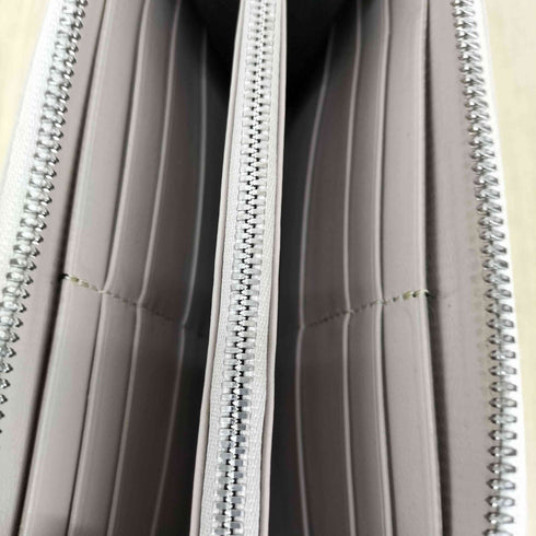 BENTLEY ラウンドジップウォレット 長財布 レディース