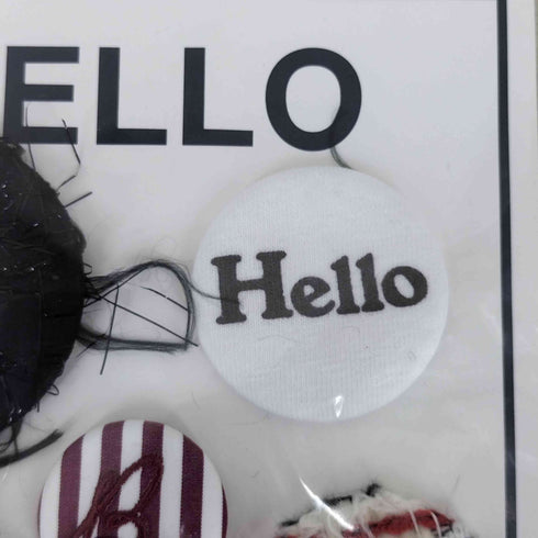 マディソンブルー MADISONBLUE HELLO 5個入り バッジ レディース