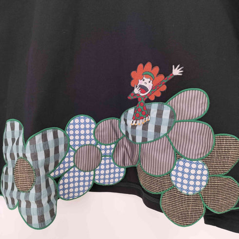 アルベロベロ OLLEBOREBLA オレボレブラ 現行タグ 大きな花 ビジュー装飾 キャラクター刺繍 長袖Tシャツ レディース
