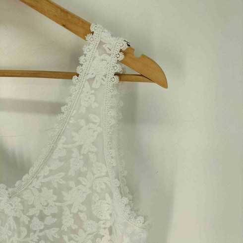 ザラ ZARA Vネックコントラストクロシェニットレースミディドレス レディース import:S