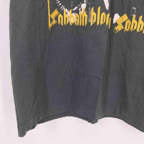袖裾シングル ロックバンド 血まみれの安息日 クルーネックTシャツ メンズ