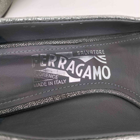 サルヴァトーレフェラガモ Salvatore Ferragamo リボンパンプス レディース US:5