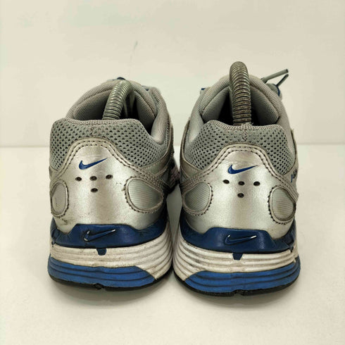 ナイキ NIKE P-6000 METALLIC SILVER レトロ ランニング メンズ JPN:26
