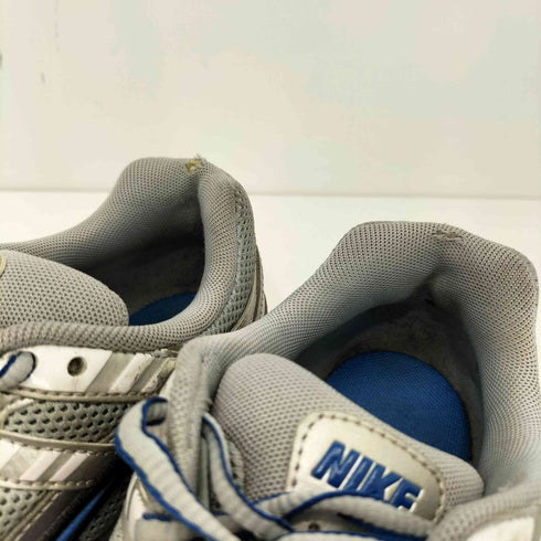 ナイキ NIKE P-6000 METALLIC SILVER レトロ ランニング メンズ JPN:26