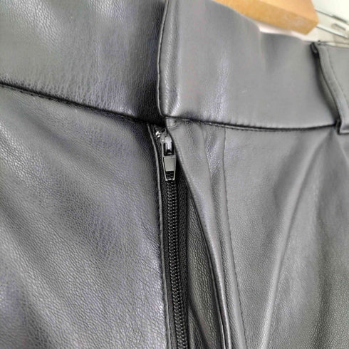 ザラ ZARA フェイクレザーショートパンツ レディース JPN:M