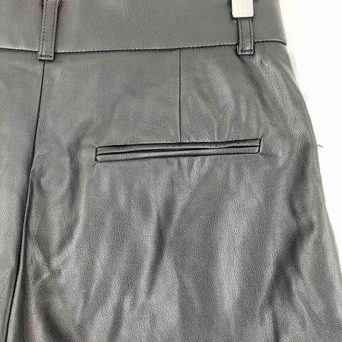 ザラ ZARA フェイクレザーショートパンツ レディース JPN:M