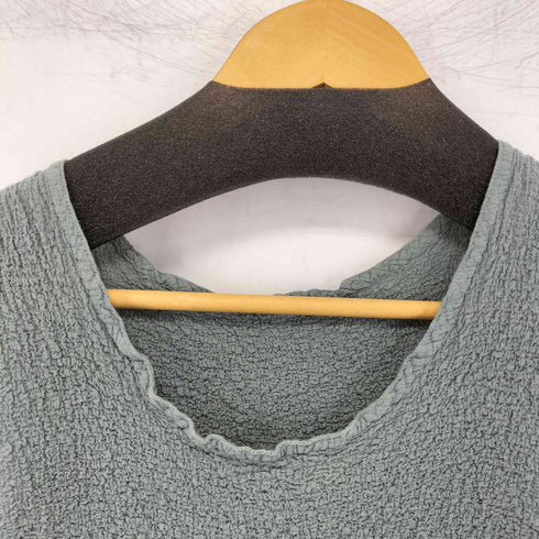 ミーイッセイミヤケ me ISSEY MIYAKE カリフラワータンクトップ レディース