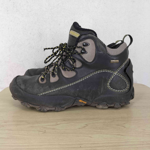 パタゴニア patagonia Nomad Gore-Tex ノマド ゴアテックス Vibram ソール トレッキングブーツ メンズ US 9