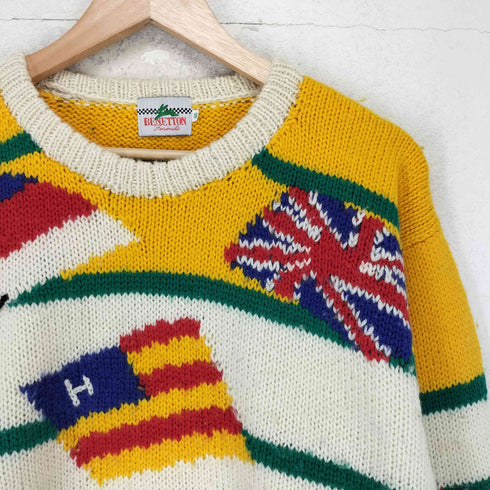 ユナイテッドカラーズオブベネトン UNITED COLORS OF BENETTON 国旗 総柄 ニットセーター メンズ JPN:48