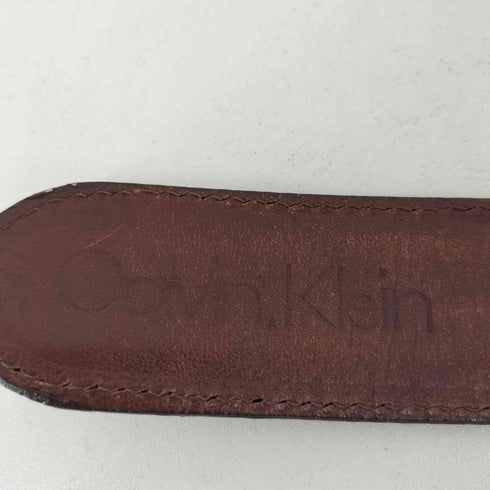 カルバンクライン CALVIN KLEIN メタルゴールドバックル ロゴ刻印 レザー ベルト Y2K レディース