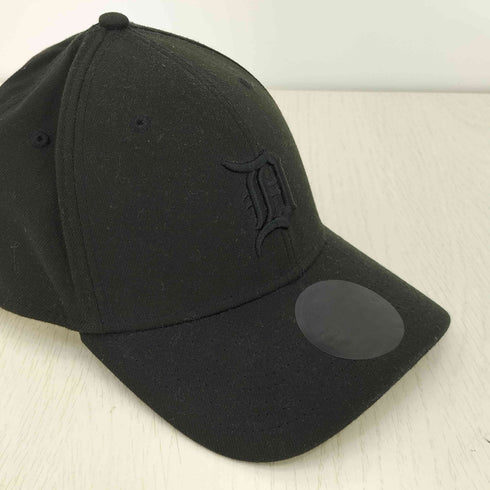 ニューエラ NEW ERA 39THIRTY ブラックアウト 同色刺繍 ベースボールキャップ メンズ