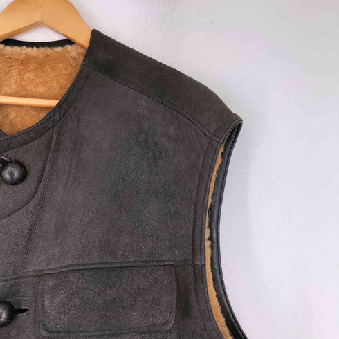 バーニーズニューヨーク BARNEYS NEWYORK RUFFO リアルムートンベスト メンズ