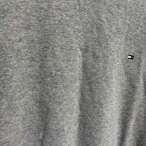 トミーヒルフィガー TOMMY HILFIGER 刺繍ロゴ Vネック ニット メンズ L