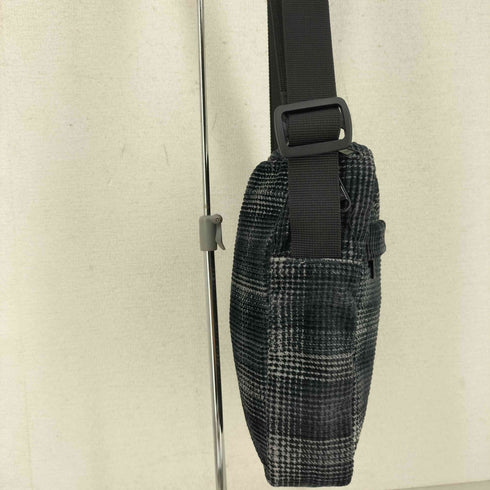 カーハートワークインプログレス Carhartt WIP FLINT SHOULDER POUCH フリントショルダーポーチ メンズ