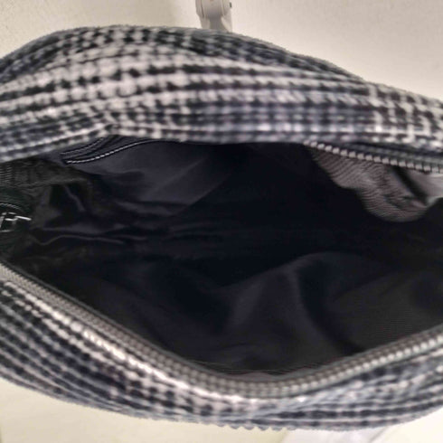 カーハートワークインプログレス Carhartt WIP FLINT SHOULDER POUCH フリントショルダーポーチ メンズ