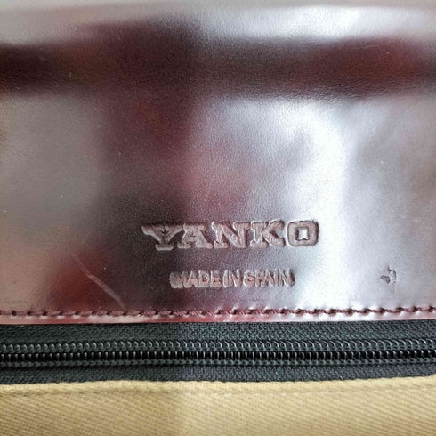 ヤンコ yanko スペイン製 ロゴ刻印 レザービジネスバッグ メンズ