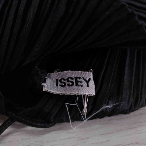 イッセイミヤケ ISSEY MIYAKE ペイント プリーツナップサック メンズ