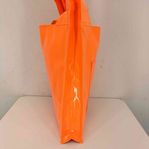TOM DIXON 蛍光 エナメル ショルダーバッグ メンズ
