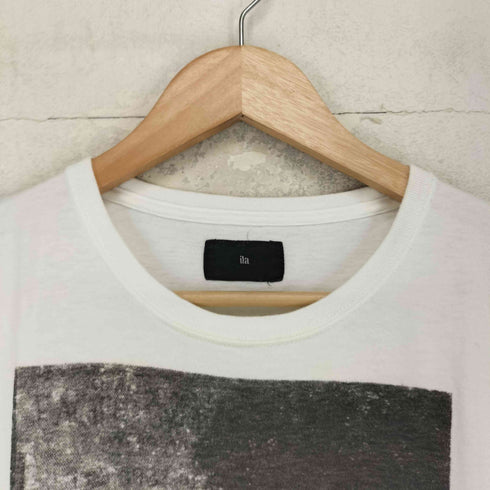 アイラ ila グラフィックプリントTシャツ メンズ JPN:S