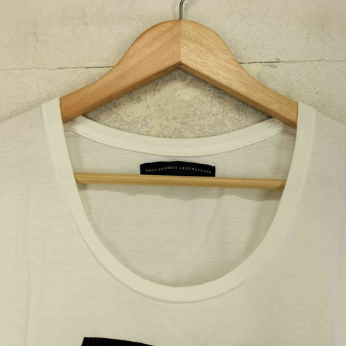 ナノユニバースグラウンドフロア nano universe GROUNDFLOOR ガールプリント UネックTシャツ メンズ JPN:M