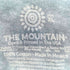 THE MOUNTAIN フロントプリント タイダイクルーネックTシャツ メンズ JPN:XL