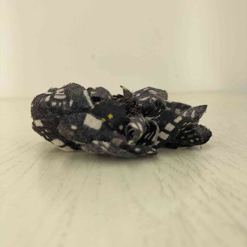 ミナペルホネン mina perhonen フラワーデザイン コサージュ レディース