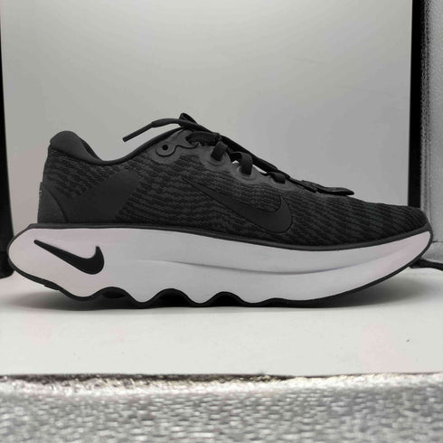 ナイキ NIKE Motiva モティバ ローカット スニーカー メンズ JPN:26