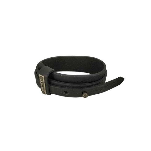ディーゼル DIESEL レザーブレスレット メンズ ONE SIZE