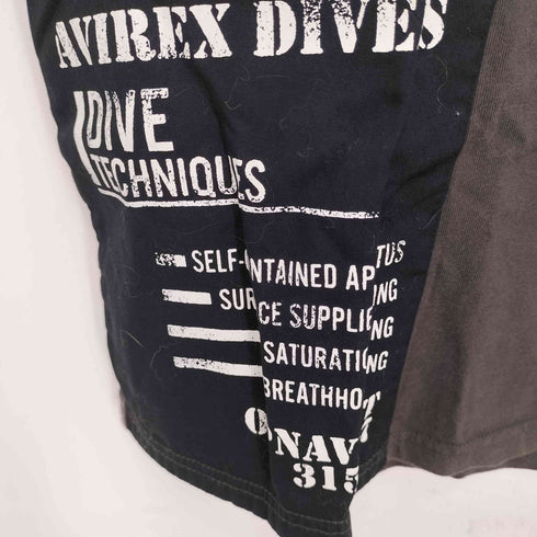 アヴィレックス AVIREX 袖ポケット ワッペン クルーネックTシャツ メンズ JPN:L