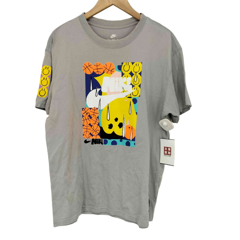 ナイキ NIKE LOOSE FIT Smiling Face Basketball S/S Tシャツ メンズ import:L