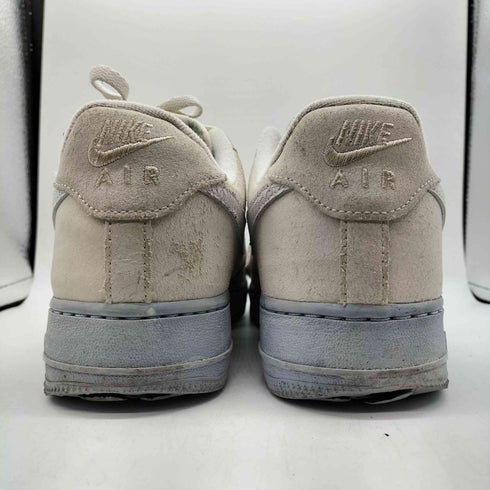 ナイキ NIKE Air Force 1 Low 07 LV8 EMB Summit White/Blue Whisper/Football Grey エアフォース1 ロー 07 LV8 EMB サミットホワイト/ブルーウィスパー/フットボールグレー メンズ JPN:27