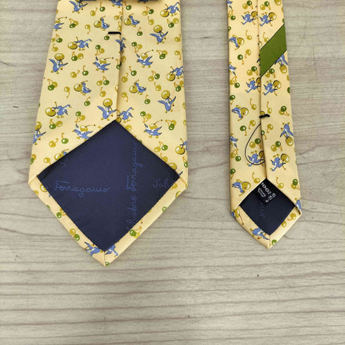 サルヴァトーレフェラガモ Salvatore Ferragamo 総柄 シルク ネクタイ メンズ