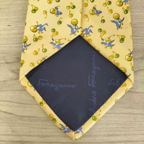 サルヴァトーレフェラガモ Salvatore Ferragamo 総柄 シルク ネクタイ メンズ