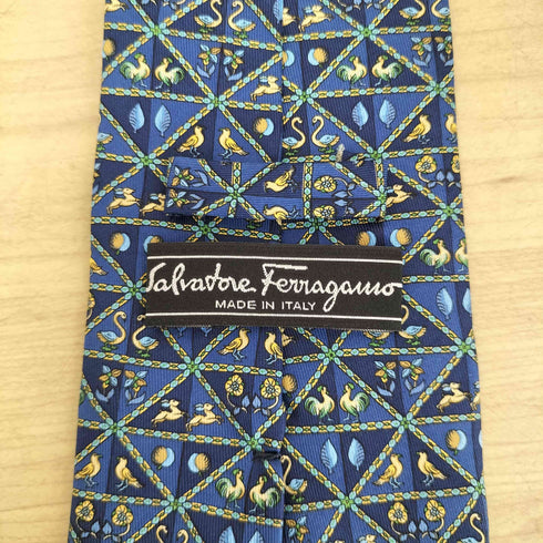 サルヴァトーレフェラガモ Salvatore Ferragamo イタリア製 アニマル総柄 シルクネクタイ メンズ