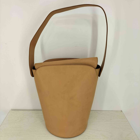 サルヴァトーレフェラガモ Salvatore Ferragamo バケツ型 レザー ヌメ革 ショルダーバッグ レディース