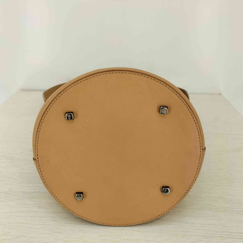 サルヴァトーレフェラガモ Salvatore Ferragamo バケツ型 レザー ヌメ革 ショルダーバッグ レディース