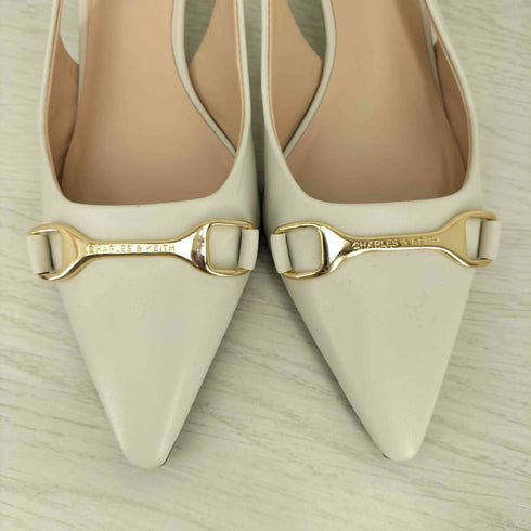 チャールズアンドキース CHARLES&KEITH ホースビット ポインデッドトゥスリングバックパンプス レディース JPN:36
