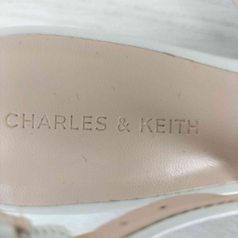 チャールズアンドキース CHARLES&KEITH ホースビット ポインデッドトゥスリングバックパンプス レディース JPN:36