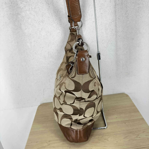 コーチ COACH シグネチャー ショルダーバッグ signature shoulder bag メンズ