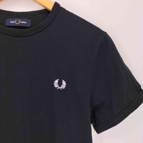 フレッドペリー FRED PERRY ロゴ刺繍 Tシャツ メンズ JPN:S