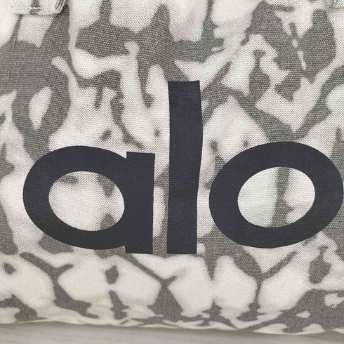 ALO YOGA カモフラージュ柄 トートバッグ メンズ ONE SIZE