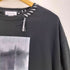 メゾンスペシャル MAISON SPECIAL Abstract Hand-Printed Oversized Stitched Crew Neck T-shirt ステッチ プリント 半袖 Tシャツ メンズ 1