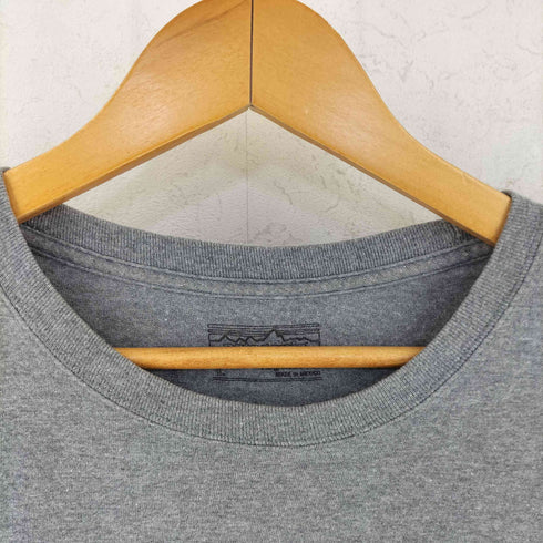 パタゴニア patagonia regular fit ロゴプリント 半袖 Tシャツ メンズ L