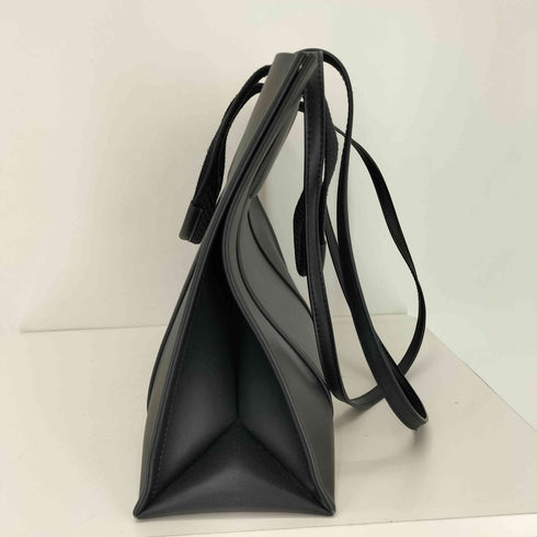 チャールズアンドキース CHARLES&KEITH Shalia シャリア キャンバスダブルハンドルトートバッグ レディース