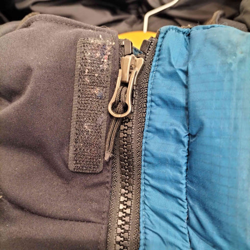 エルエルビーン L.L.Bean WINDSTOPPER 700 フーデッド ダウンジャケット メンズ import:S
